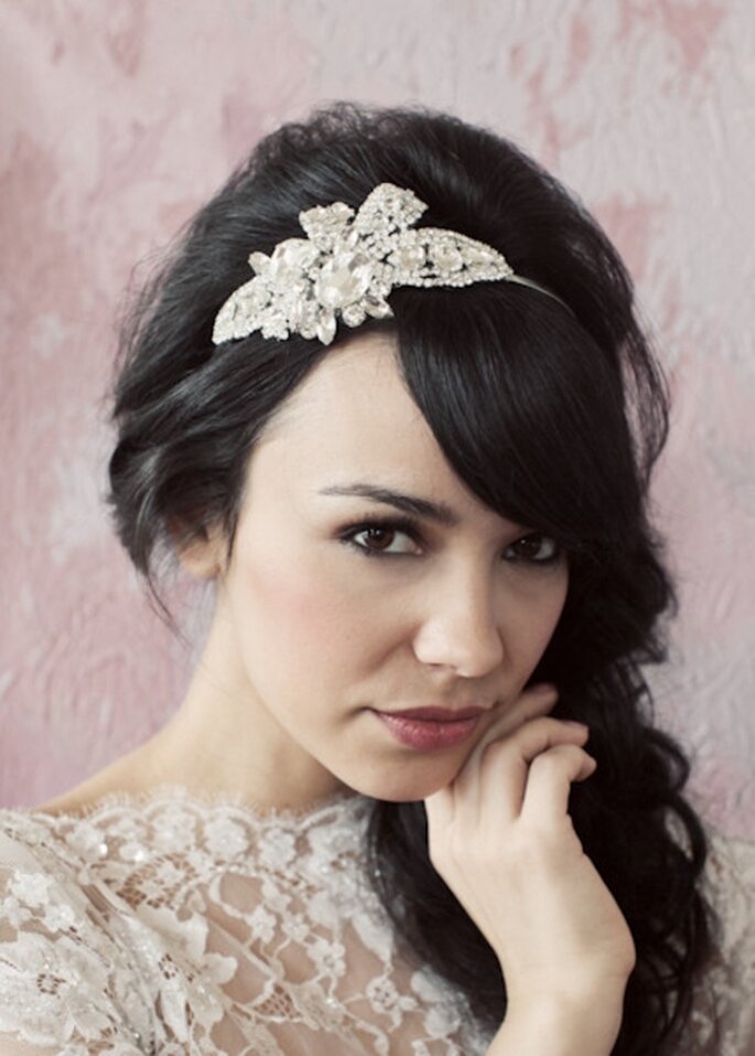 Diadema-estilo-vintage-pcon-diamantes-pa