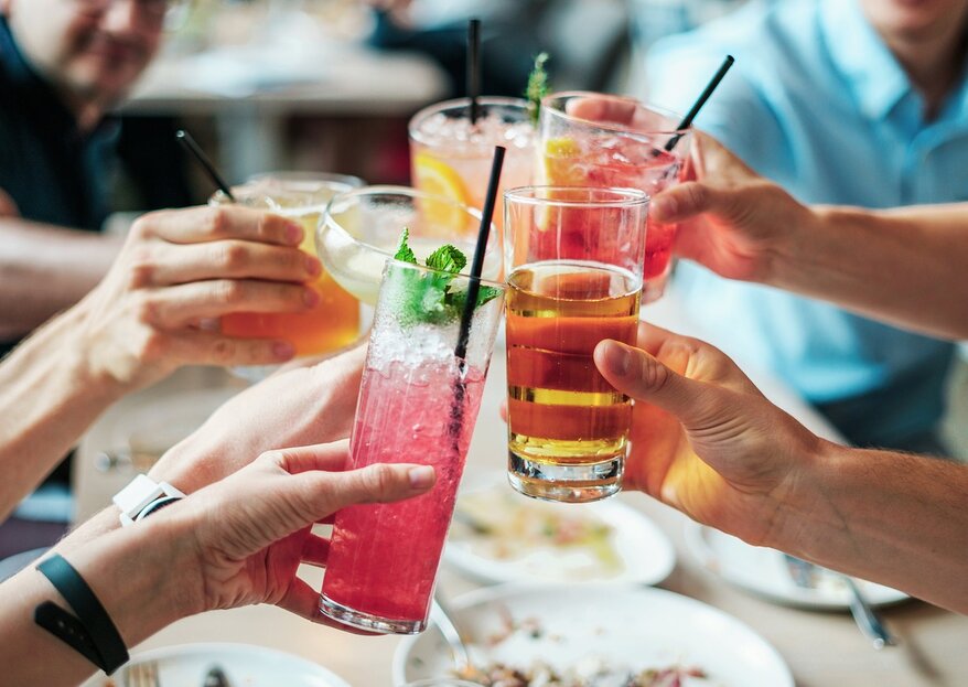 Wie Wahle Ich Die Richtigen Getranke Fur Meine Hochzeit Tipps Zu Drinks Dienstleistern