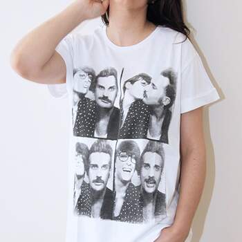 Camisetas autobiográficas estampadas con las fotografías de los propios diseñadores. Foto: MaryLuis.