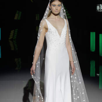 Marylise by Rembo Styling. Credits_ Barcelona Bridal Fashion Week