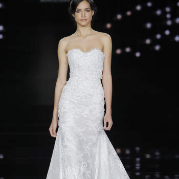 Credits: Barcelona Bridal Fashion Week