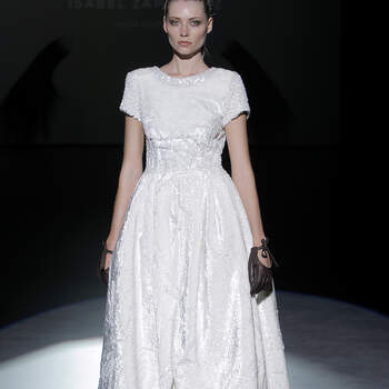 Isabel Zapardiez. Credits: Barcelona Bridal Fashion Week