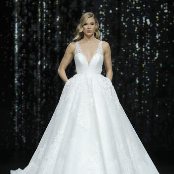 Pronovias