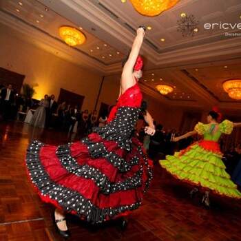 Flamenco y sevillanas para inspirar a tus invitados en una boda con aires de Sur. Foto: Eric Velado