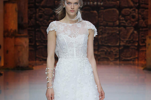 From Classical to Sensual: Spanish Bridal Designers Dominate the ...