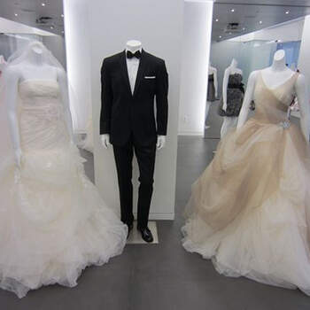 Mira las tendencias para otoño 2013 en vestidos para novias, invitadas y trajes para novios de Vera Wang. 
Fotos de Vera Wang