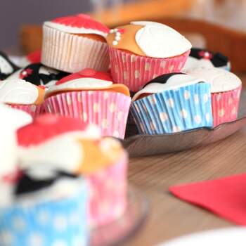 Minicupcakes con motivos de boda. Foto: <a title="Bestshot" href="http://www.bestshot.nl/" target="_blank">Bestshot.nl</a>
