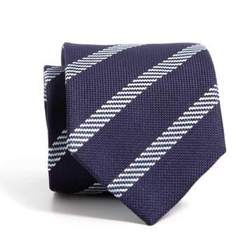 Elegancia y sencillez son las claves de esta corbata. Foto: SOLOiO.