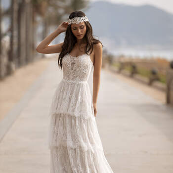 Pronovias Cruise Collection