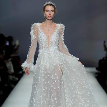 Demetrios Collezione 2023 dalla Barcelona Bridal Week