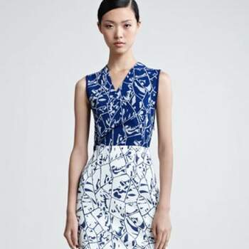 Missoni busca una original forma de combinar el azul y el blanco en este vestido. Foto: www.neimanmarcus.com
