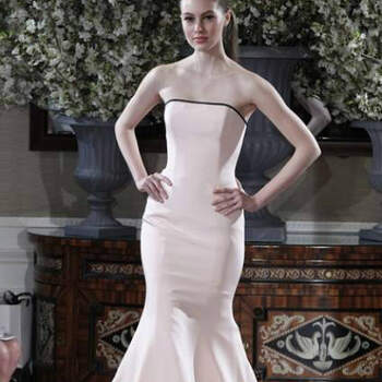 Elegante modelo de la nueva colección de Romona Keveza para 2013. Foto: Romona Keveza Wedding Dresses