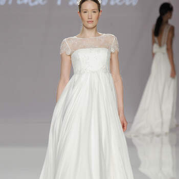 Cristina Tamborero. Credits- Barcelona Bridal Fashion Week 