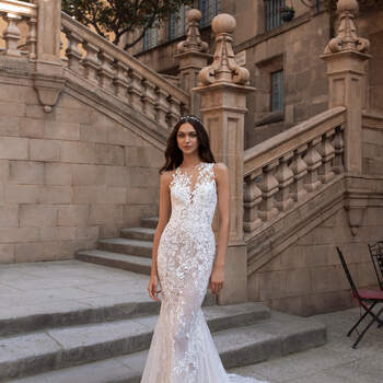 Credits: Pronovias