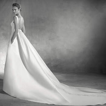 Pronovias. Modelo ELMA.