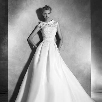 Credits: Pronovias