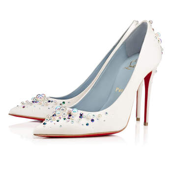 Candidate Crepe Satin. Credits: Christian Louboutin