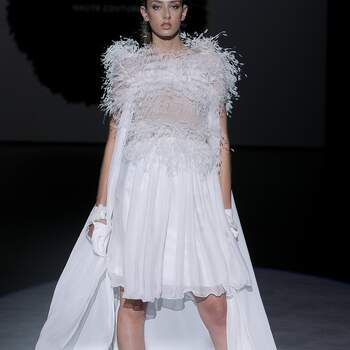 Isabel Zapardiez | Credits: Valmont Barcelona Bridal Fashion Week