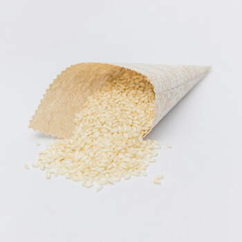 Foto: Cono de encaje para arroz o pétalos