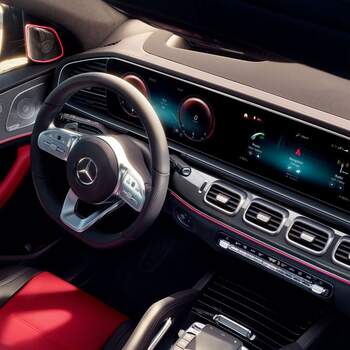 Photo : Mercedes-Benz Rent 
