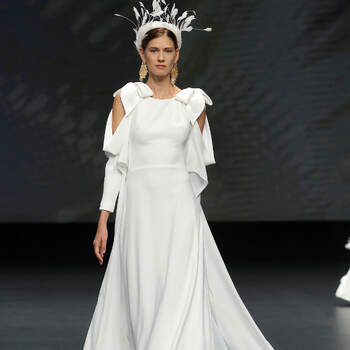 Jesús Peiró 2021 | Valmont Barcelona Bridal Fashion Week 