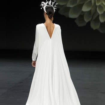 Jesús Peiró 2021 | Valmont Barcelona Bridal Fashion Week 