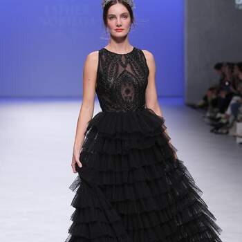 Esther Noriega | Credits: Valmont Bridal Fashion Week