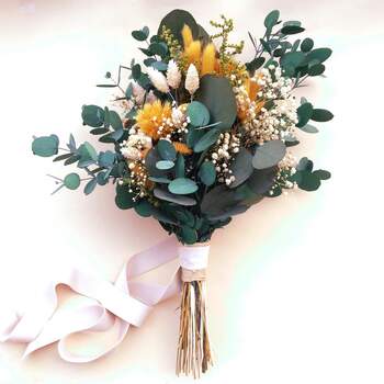 Sí a las flores silvestres para tu boda. Decoración de floristería Chitina. Credits: Kiwo