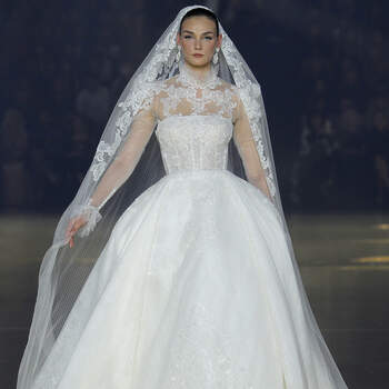 Pronovias