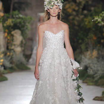 Reem Acra. Credits: Barcelona Bridal Fashion Week