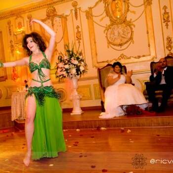 Danza del vientre y espectáculos inspirados en el lejano Oriente. Foto: Eric Velado
