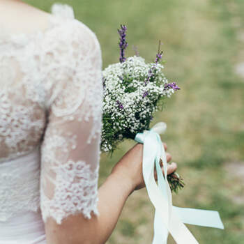 Cinta de raso crema chiara 25 mm - Compra en The Wedding Shop