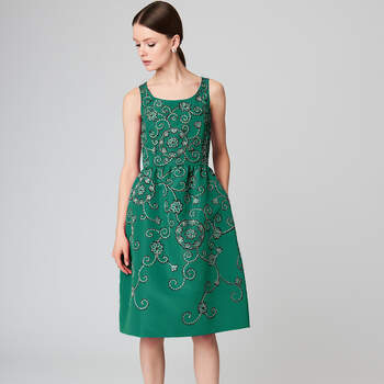 Embroidered silk-faille cocktail dress. Credits: Oscar de la Renta