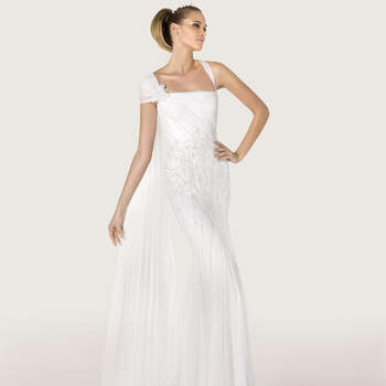 <a href="http://zankyou.9nl.de/7wxx">Prenez rendez-vous ici pour découvrir la nouvelle collection 2015 de Pronovias.</a>