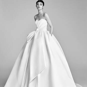 Bow Drape Ballgown. Credits- Viktor and Rolf.