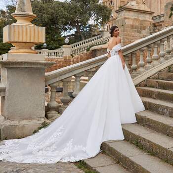 Pronovias Premiere 2021. Modelo Felicity