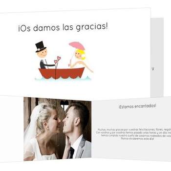 Personaliza también tus tarjetas de agradecimiento con fotos de vuestro gran día. Foto: <a href="http://www.sendmoments.es/?c=zan" target="_blank">sendmoments</a>
