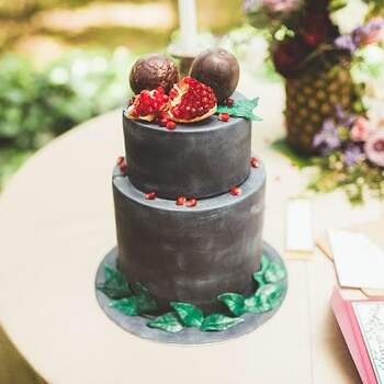 Para um estilo rústico e campestre pode também apostar em bolos de casamento originais | Créditos: Bolos por Gosto