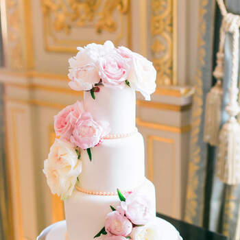 Credits: <a href="http://oneandonlyparisphotography.com/wedding/" target="_blank">One &amp; Only Paris Photgraphy</a>