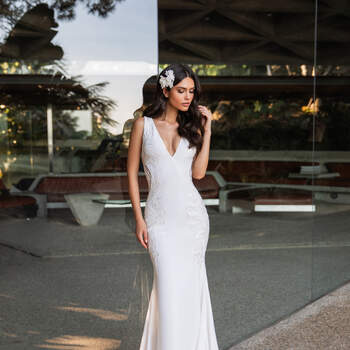 Photo: Pronovias 2021 Cruise Collection