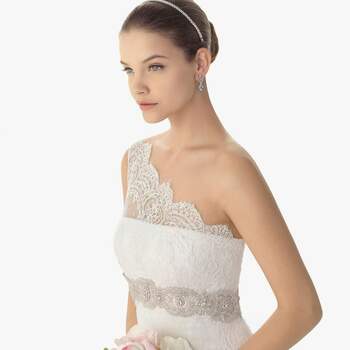 Os vestidos de noiva com pedrarias e bordados fazem a cabeça e o estilo de muitas noivas. Confira estes modelos únicos e encontre o seu modelo de vestido de noiva bordado.