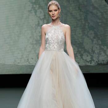 Valentini 2021 | Valmont Barcelona Bridal Fashion Week 