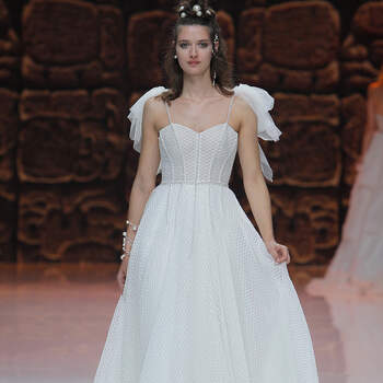 Inmaculada García. Credits: Barcelona Bridal Fashion Week