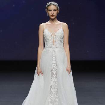 Demetrios 2021 | Valmont Barcelona Bridal Fashion Week 