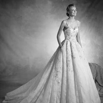 Credits: Atelier Pronovias