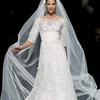 <a href="http://zankyou.9nl.de/kijg">Pide tu cita aquí para probarte la nueva Colección 2015 de Pronovias.</a>