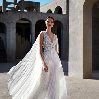 Pronovias Premiere 2021. Modelo Lois