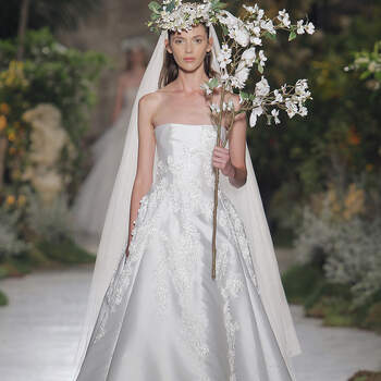 Reem Acra. Credits: Barcelona Bridal Fashion Week