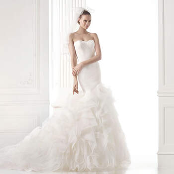 <a href="http://zankyou.9nl.de/xgel">Pide tu cita aquí para probarte la nueva Colección 2015 de Pronovias.</a> 