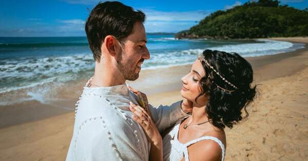 Casamento na praia: esses looks de famosas irão inspirar sua moda